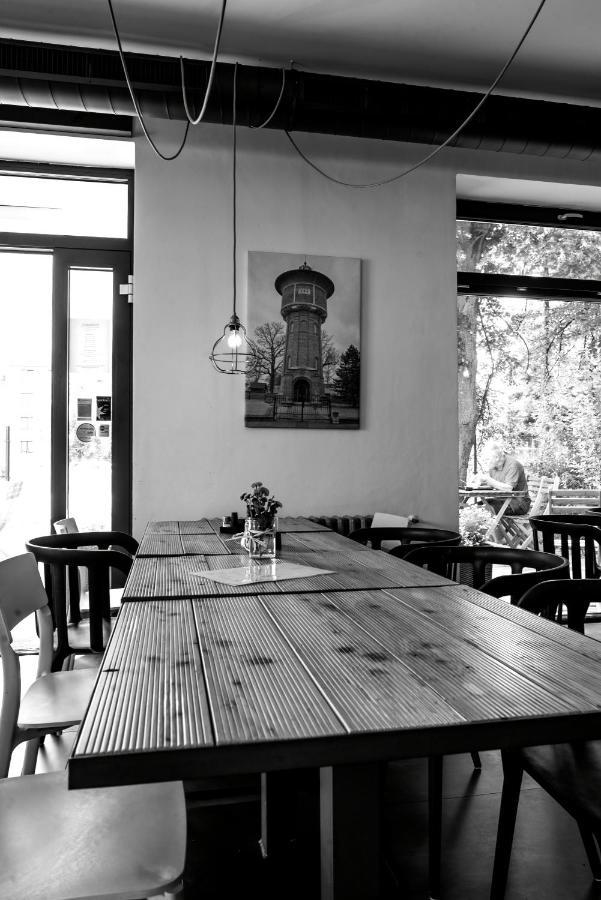 Penzion A Bistro Dilna เชบอนย์ ภายนอก รูปภาพ