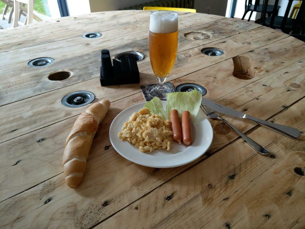 Penzion A Bistro Dilna เชบอนย์ ภายนอก รูปภาพ